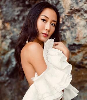 Angela Zhou nude 12
