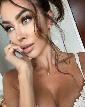 Angelika Wachowska nude 12