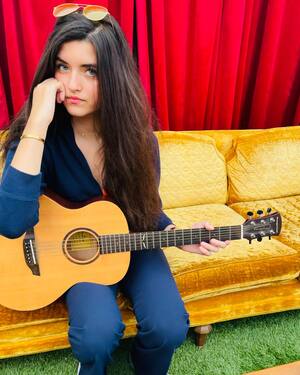 Angelina Jordan nude 10