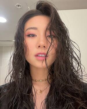 Angelina Kim nude 5