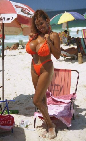 Angelique Dos Santos nude 11