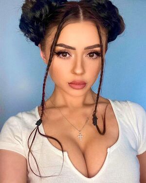 Angelmelly nude 9
