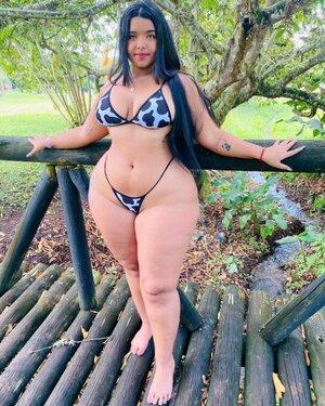 Angiecoss nude 1