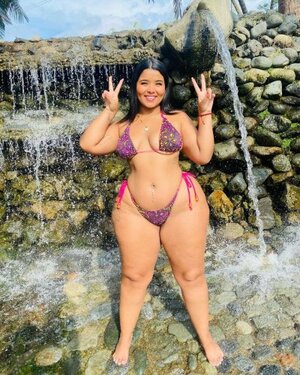 Angiecoss nude 2