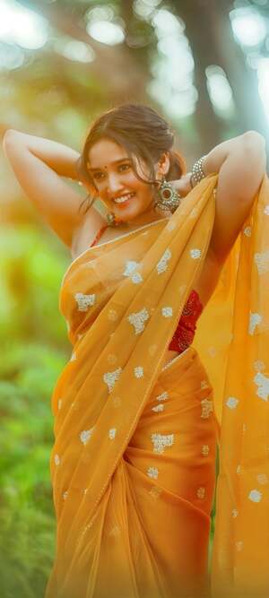 Anikha Surendran nude 11