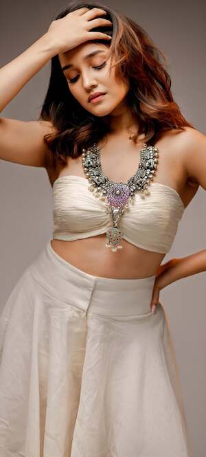 Anikha Surendran nude 5