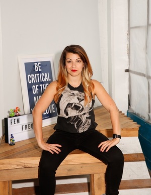 Anita Sarkeesian nude 4