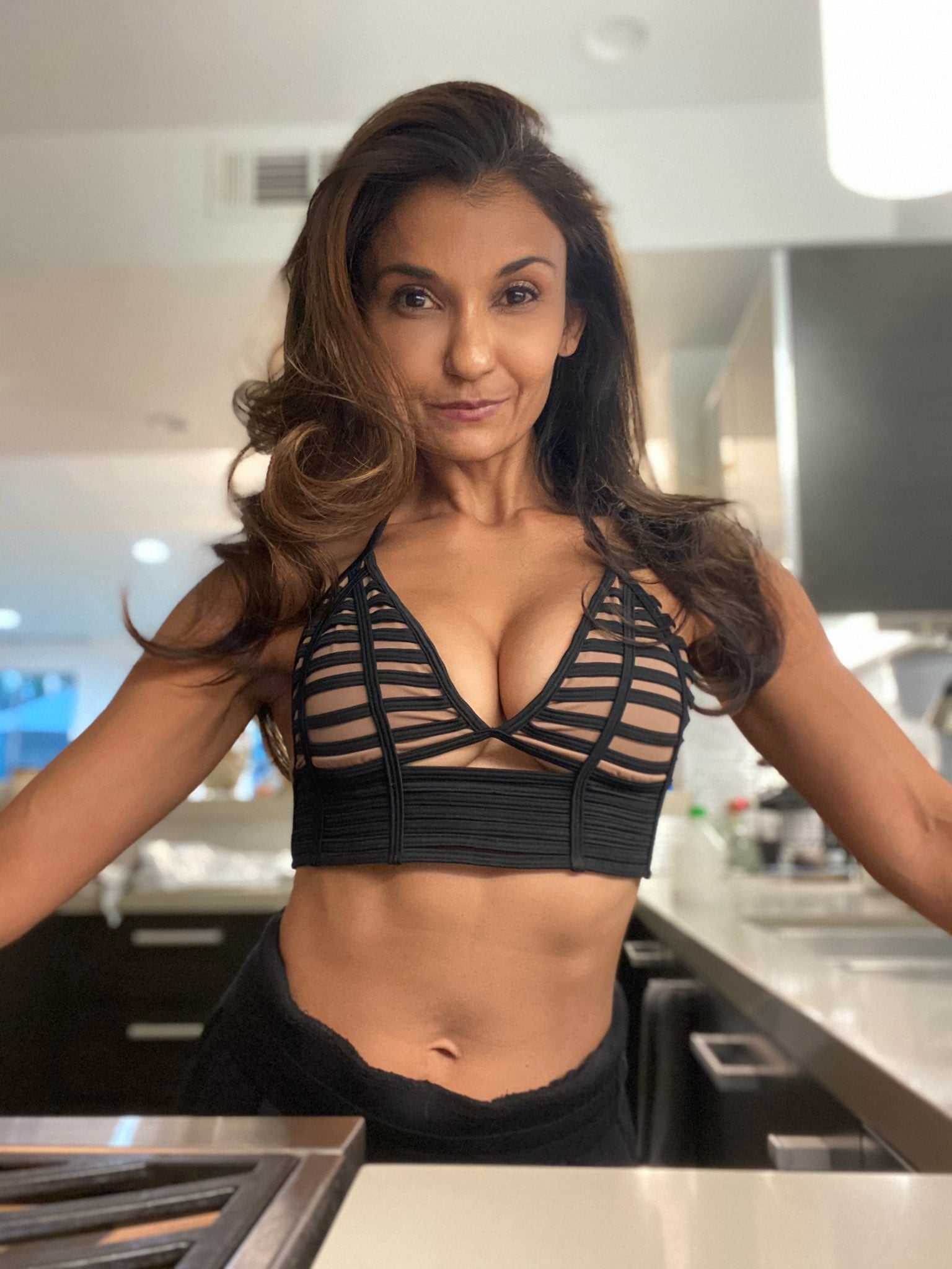 Anjali Bhimani nude 5
