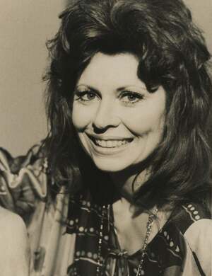 Ann Wedgeworth nude 5