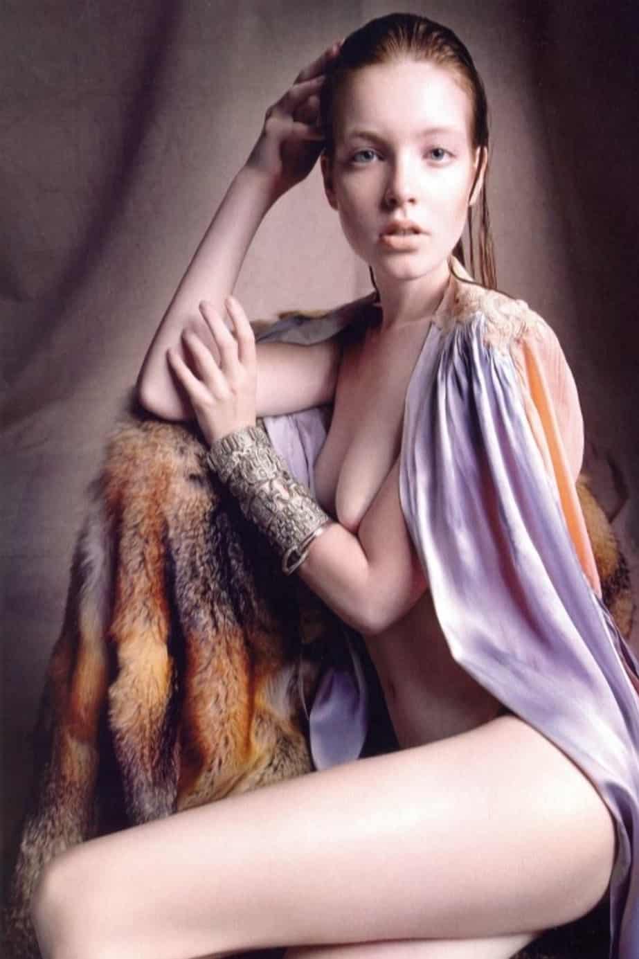 Anna Arendshorst nude 3