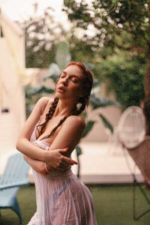 Anna Braveheart nude 7