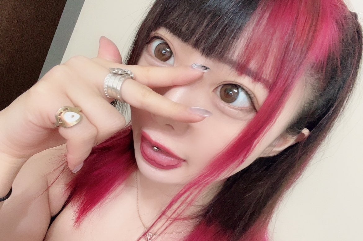 Anna Fujiki nude 10