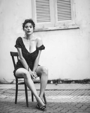 Anna Pittureri nude 5
