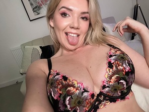Anna Scot nude 7