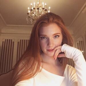 Annalise Basso nude 6