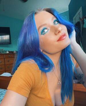 Annalise Mahanes nude 8