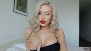 AnnaReyHorny nude 9