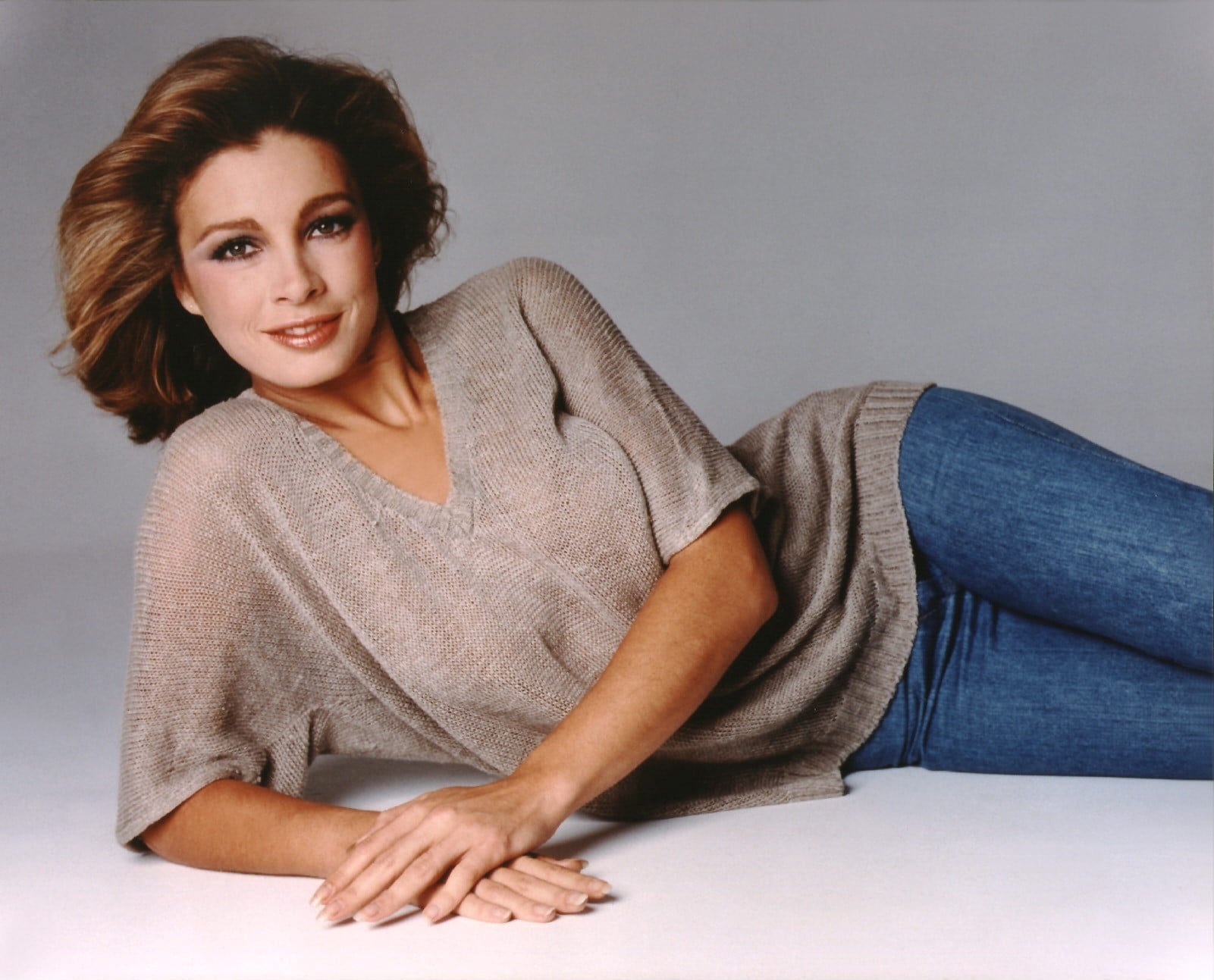 Anne Archer nude 5