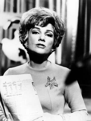 Anne Baxter nude 9