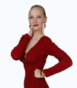 Anne Heche nude 9