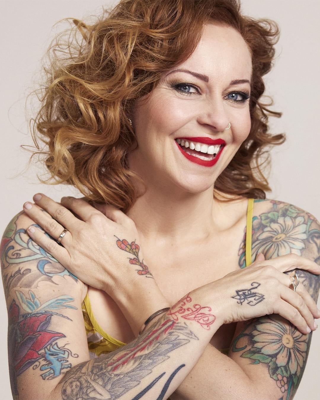 Anneke van Giersbergen nude 6