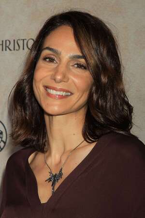 Annie Parisse nude 8