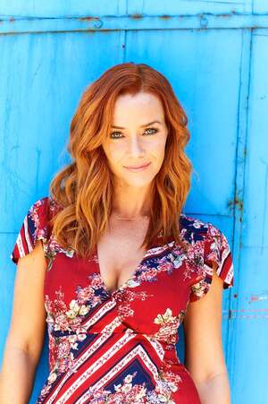 Annie Wersching nude 12