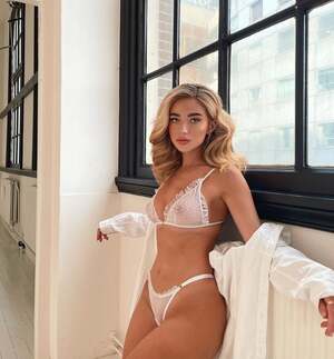 Antonia Freya Lydia nude 12