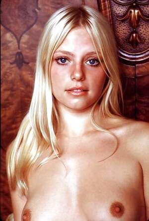 Anulka Dziubinska nude 7