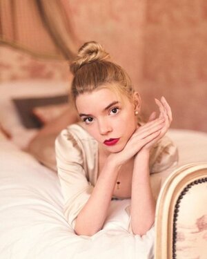 Anya Taylor-Joy nude 5