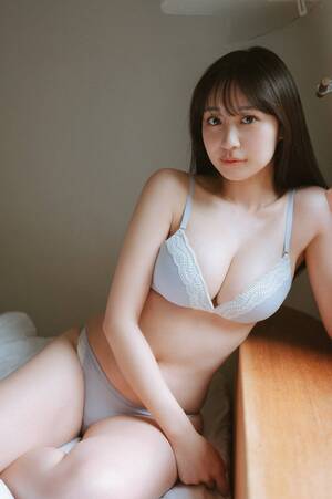 Aoi Mizobata nude 9