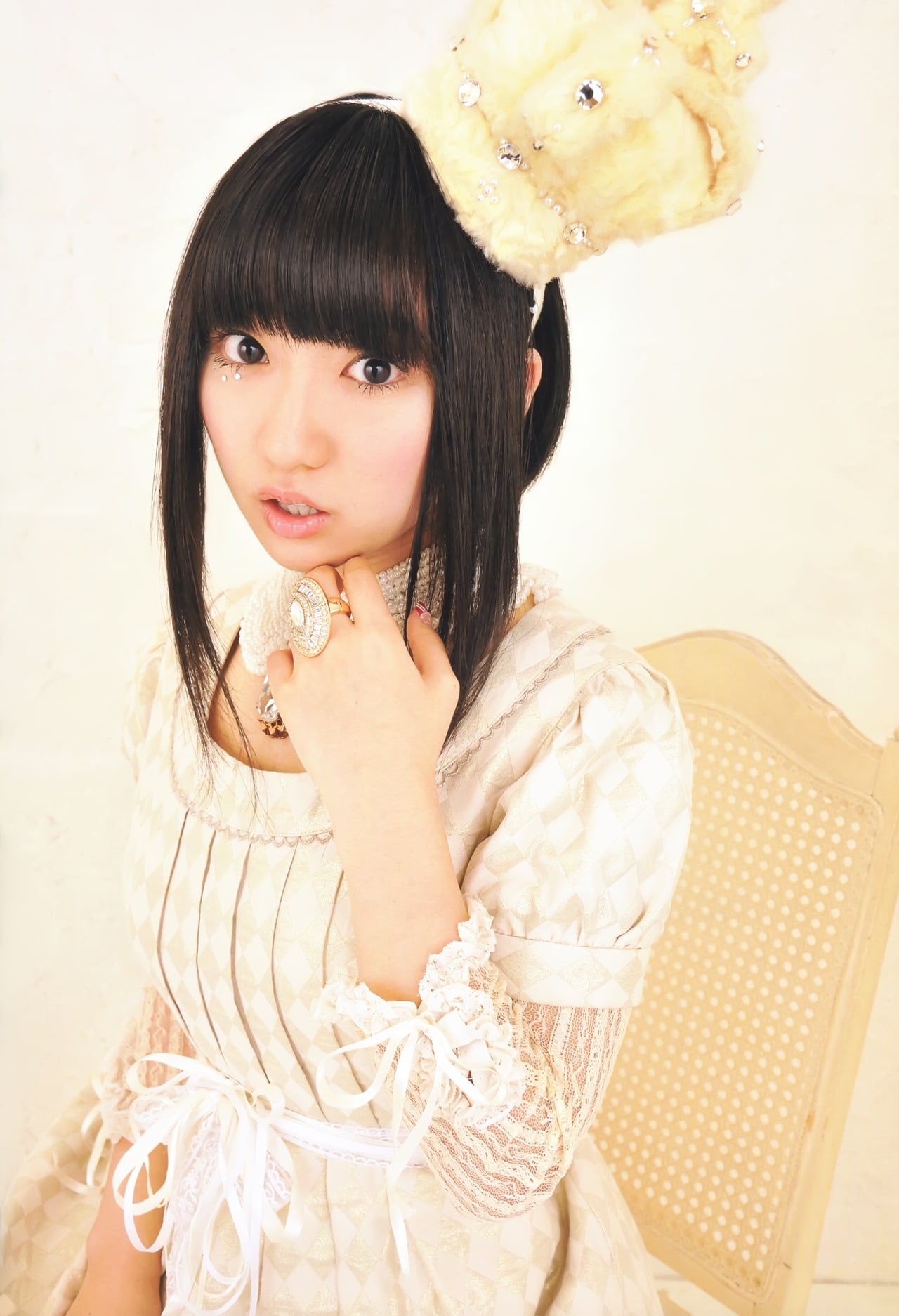 Aoi Yuki nude 8