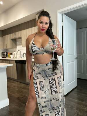 Arazay Diaz nude 2