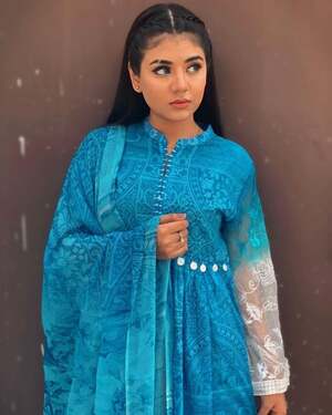 Areeka Haq nude 1