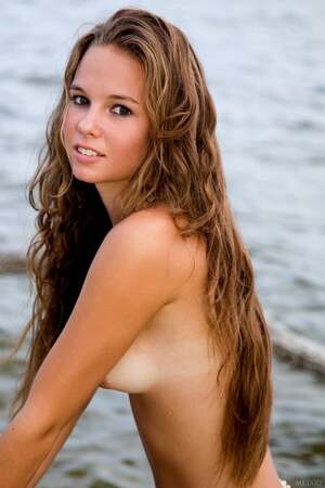 Aria A nude 11