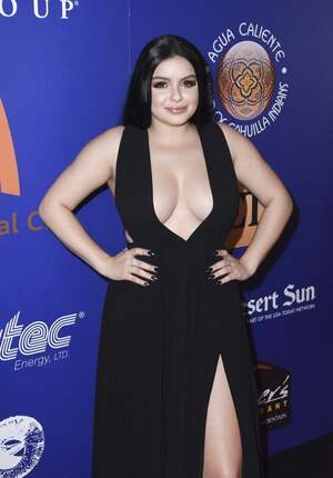 Ariel Winter nude 8