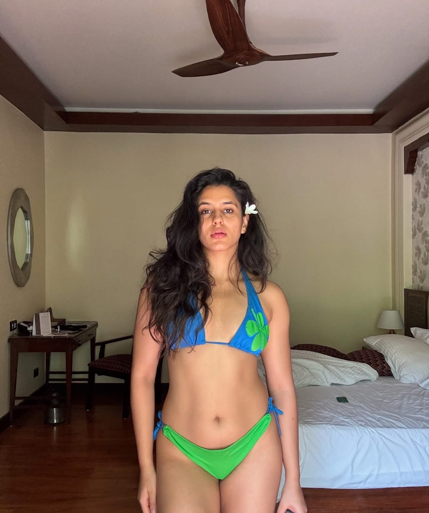 Arushi Handa nude 7