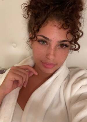 Ash Kaashh nude 5