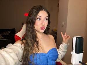 Ash Wilder nude 5