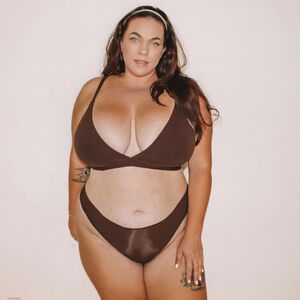 Ashleigh Dunn nude 11