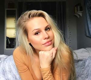 Ashley Dunn nude 12
