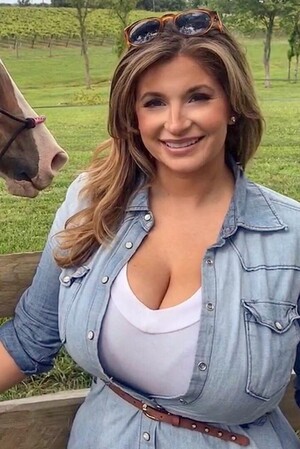 Ashley Lietzan Bridges nude 9