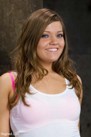 Ashlynn Leigh nude 12