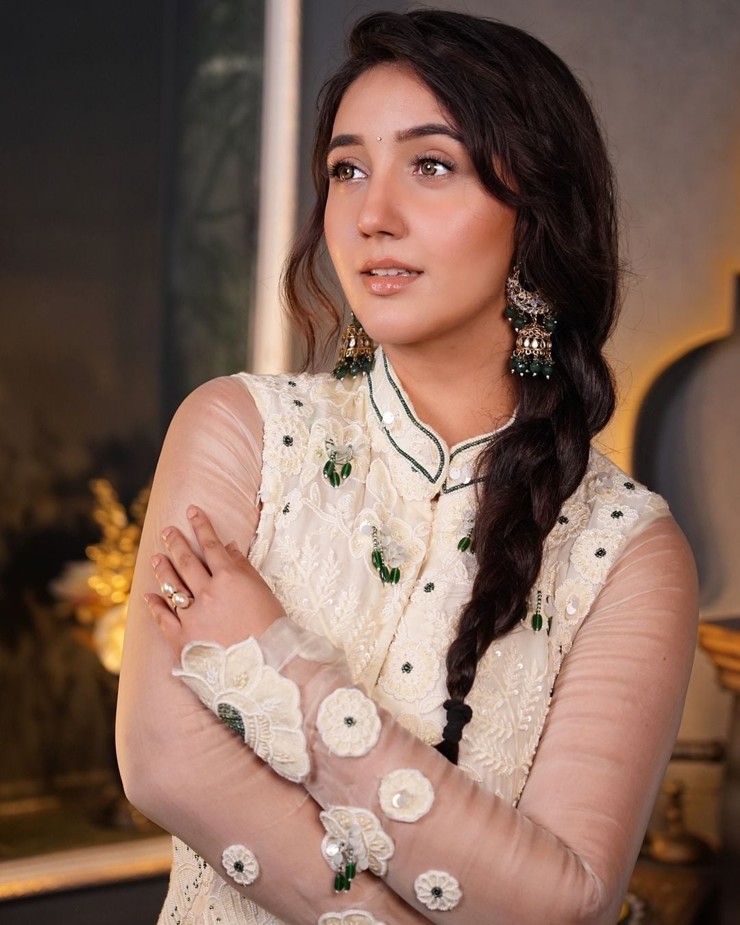 Ashnoor Kaur nude 12