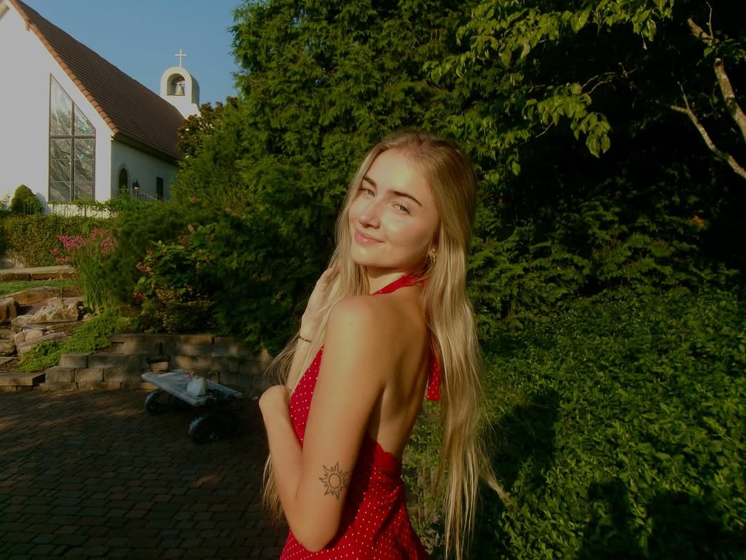 ASMR Berlin nude 4