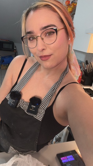 ASMR Kitten nude 8