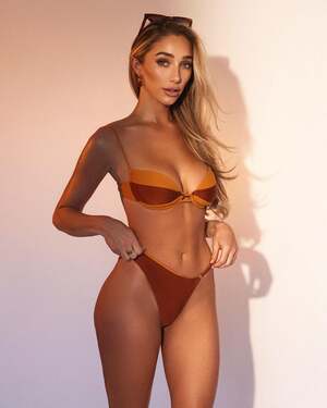 Aurora Culpo nude 1