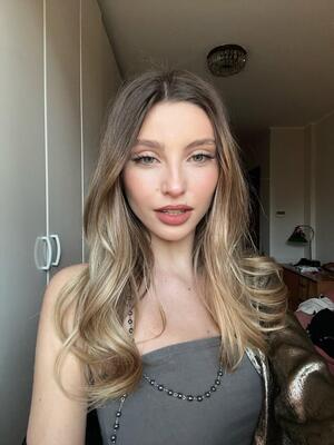 Aurora Mariani nude 9