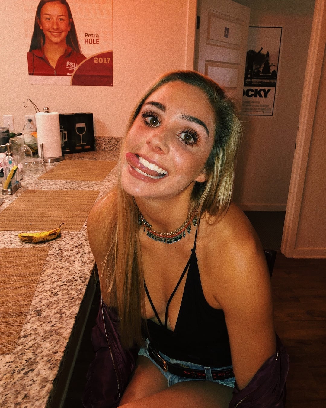 Avery Poppinga nude 11