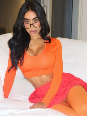 Avi Morbar nude 12